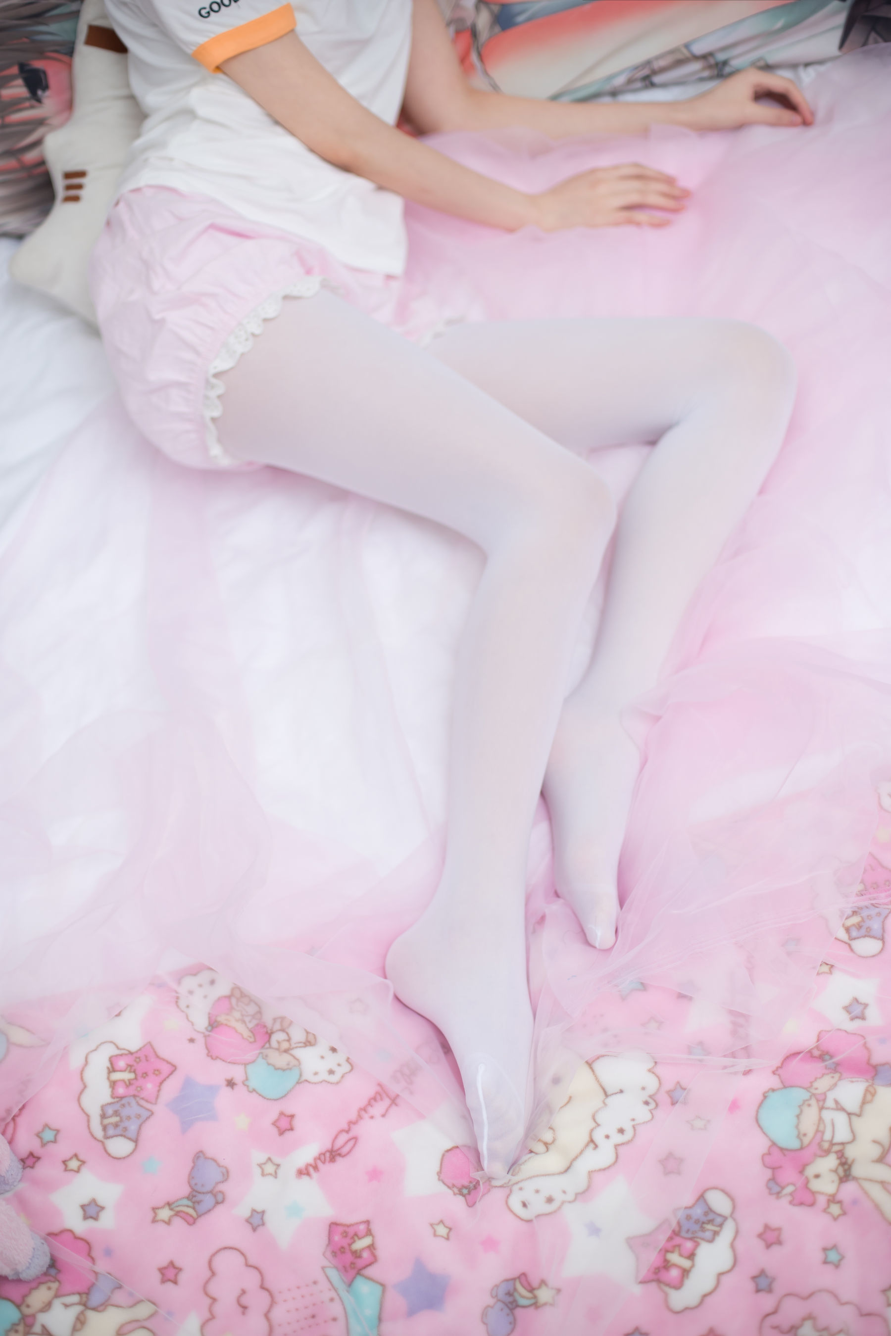 [轻兰映画] VOL.010  萝莉丝袜秀_第1张