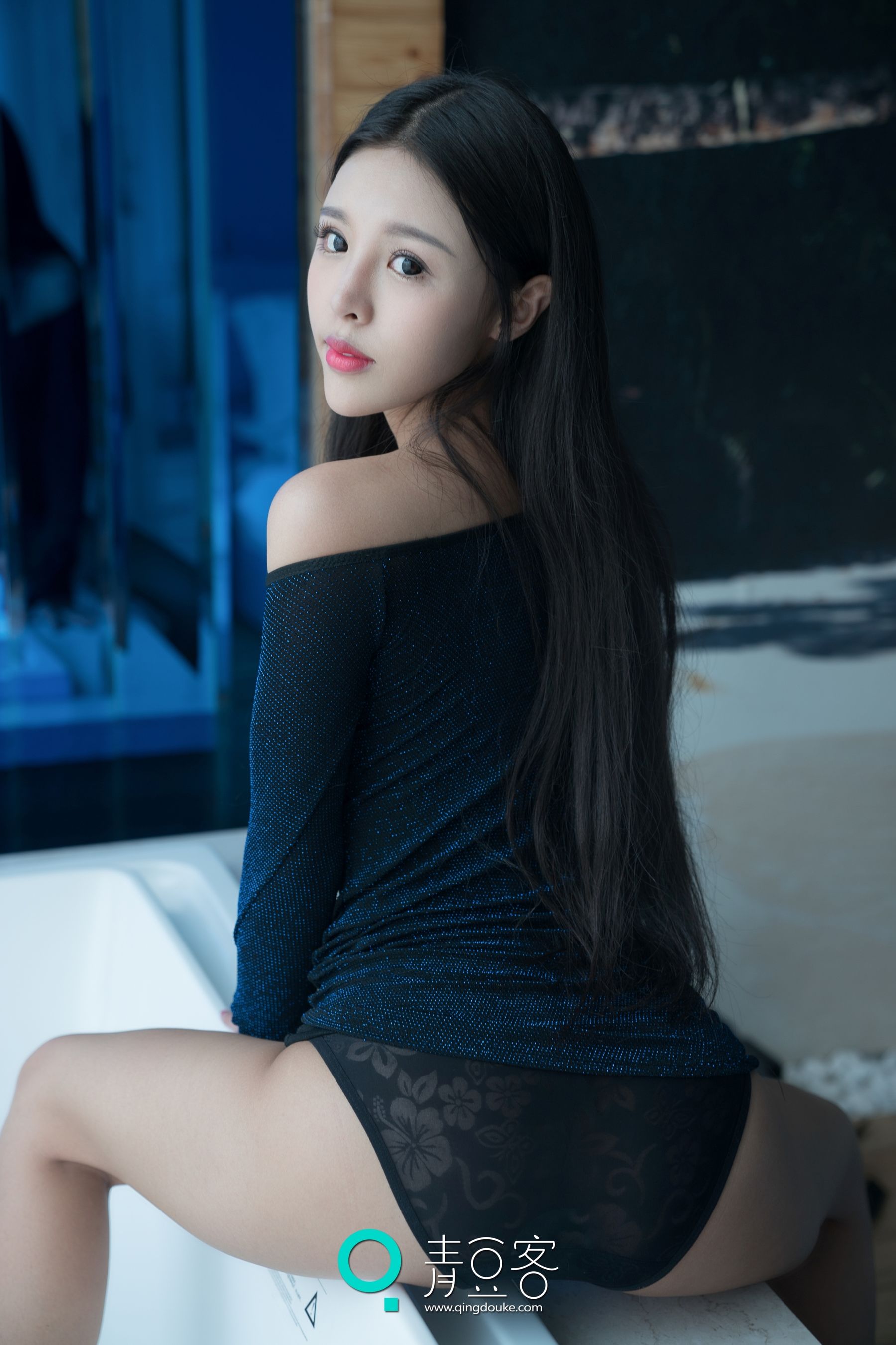 糖果《黑长直少女》 [青豆客]_第2张