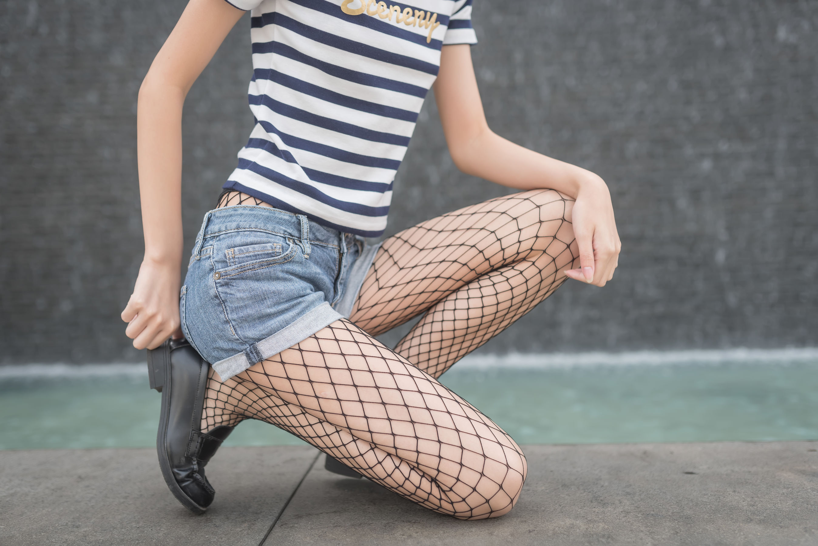 [风之领域] NO.027 稚嫩的黑网袜_第3张