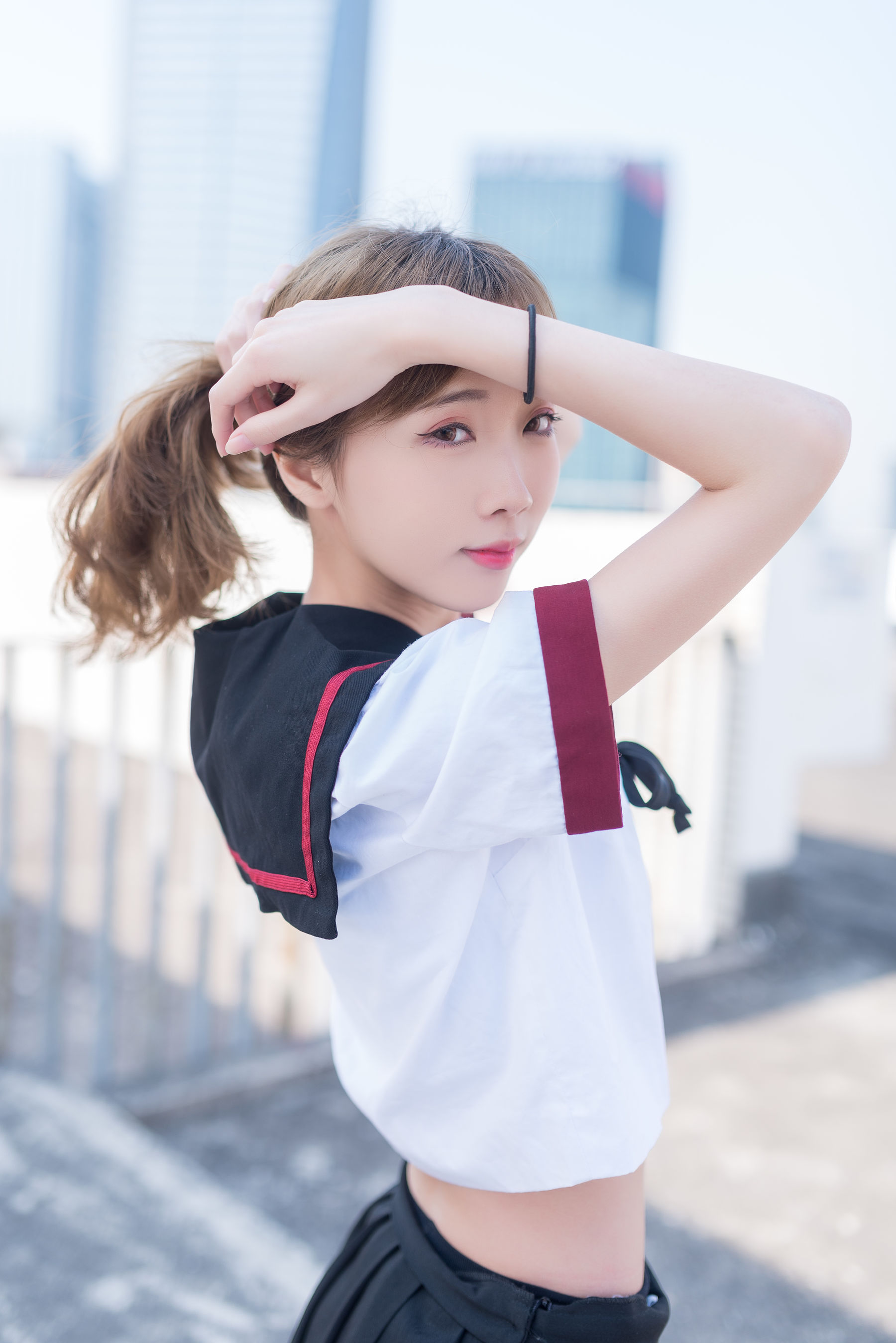 [风之领域] NO.031 天台上黑丝学妹_第4张