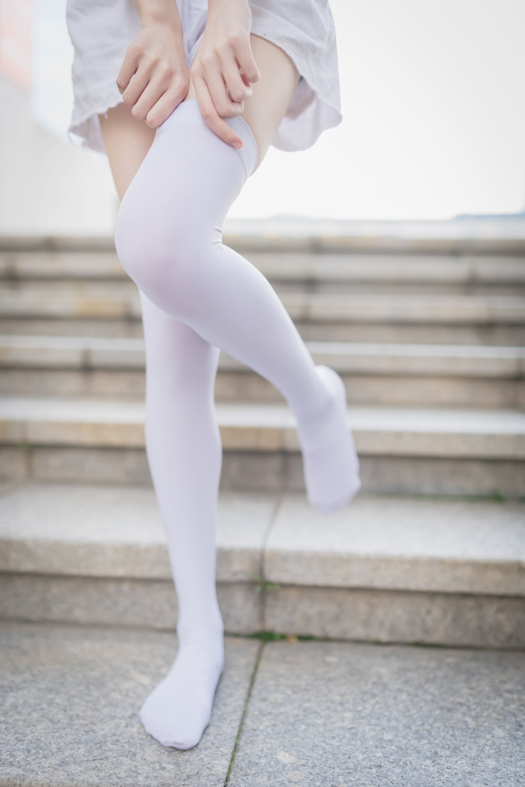 [风之领域] NO.057 白丝美腿_第1张