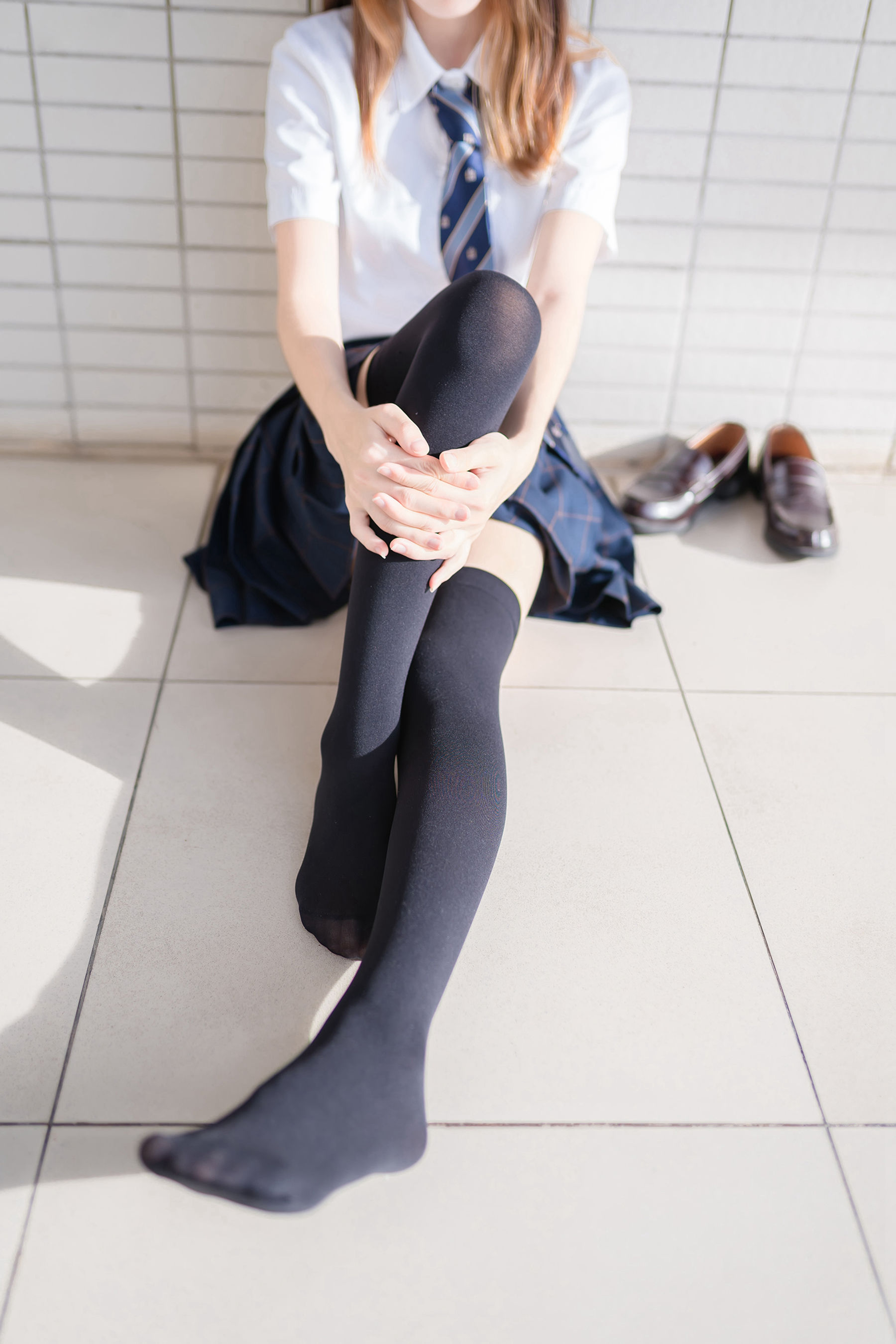 [风之领域] NO.070 祖木子 午后阳光下的黑丝学妹_第2张