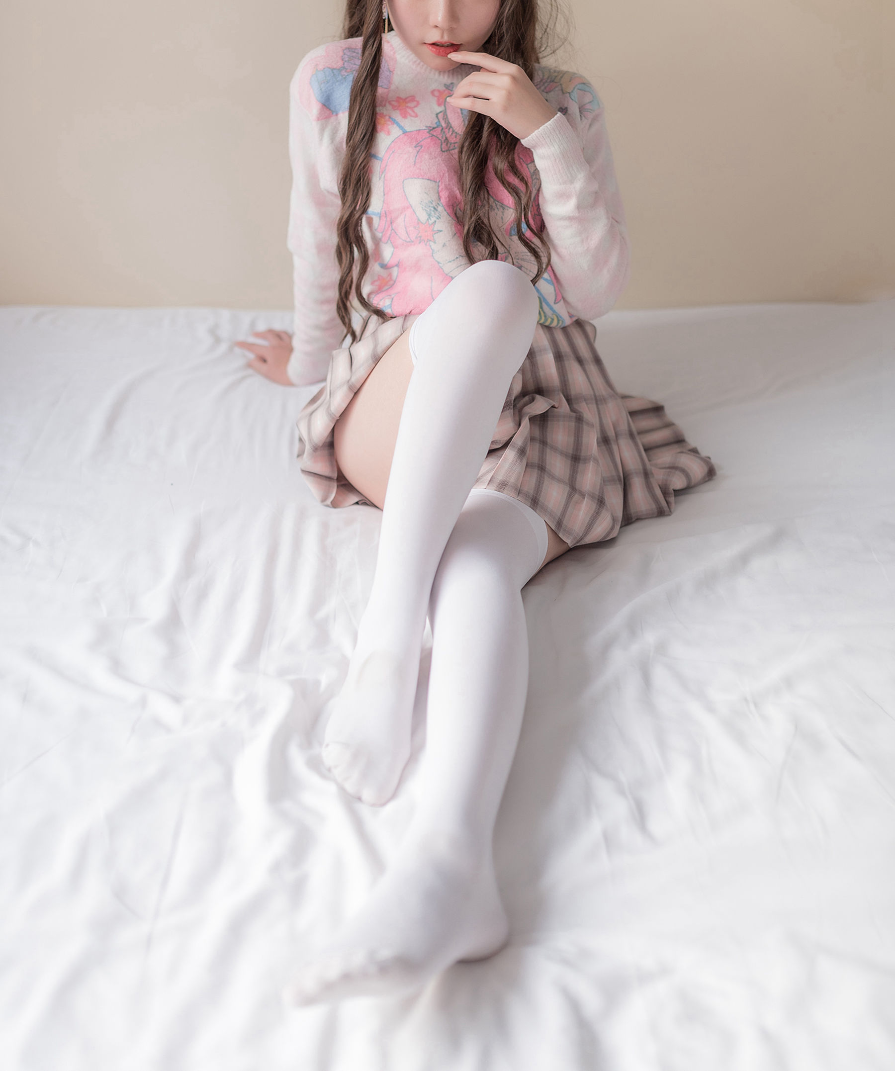 [风之领域] NO.087 浴室日系过膝白丝_第4张