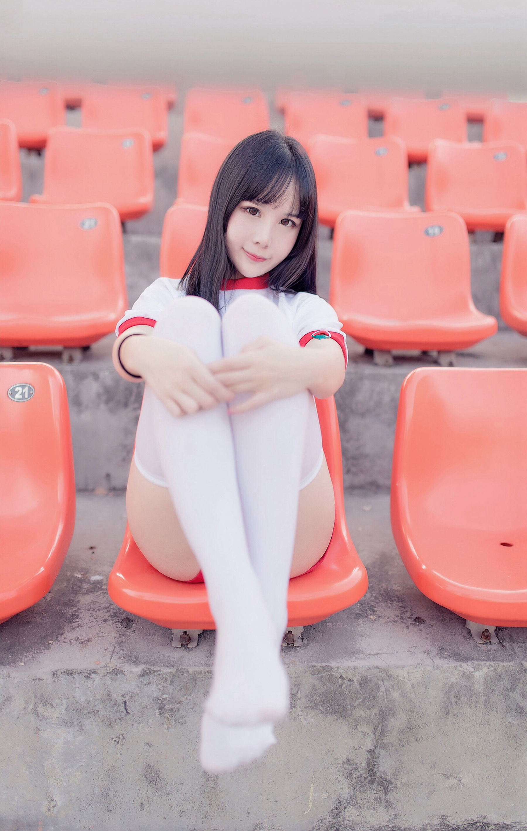 [风之领域] NO.112 运动场上的白丝体操服少女_第5张