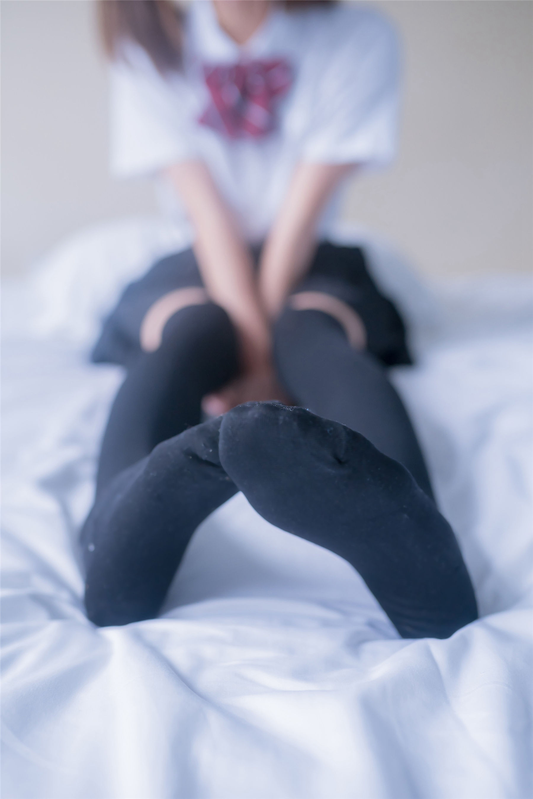 [风之领域] NO.148 JK黑丝裙子有点短_第4张