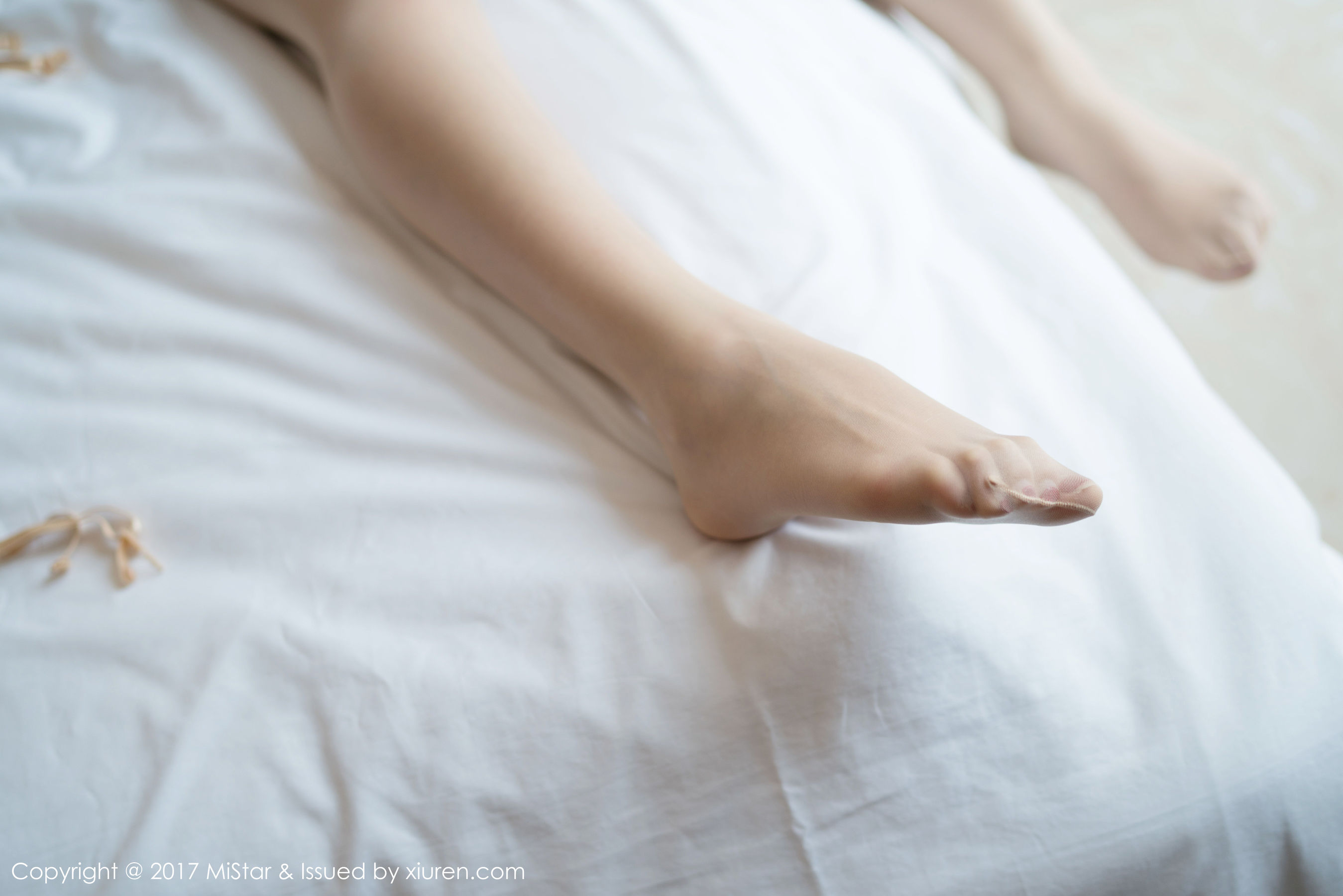 御姐女神@丁筱南丝袜美腿诱惑 [魅妍社MiStar] VOL.164_第4张