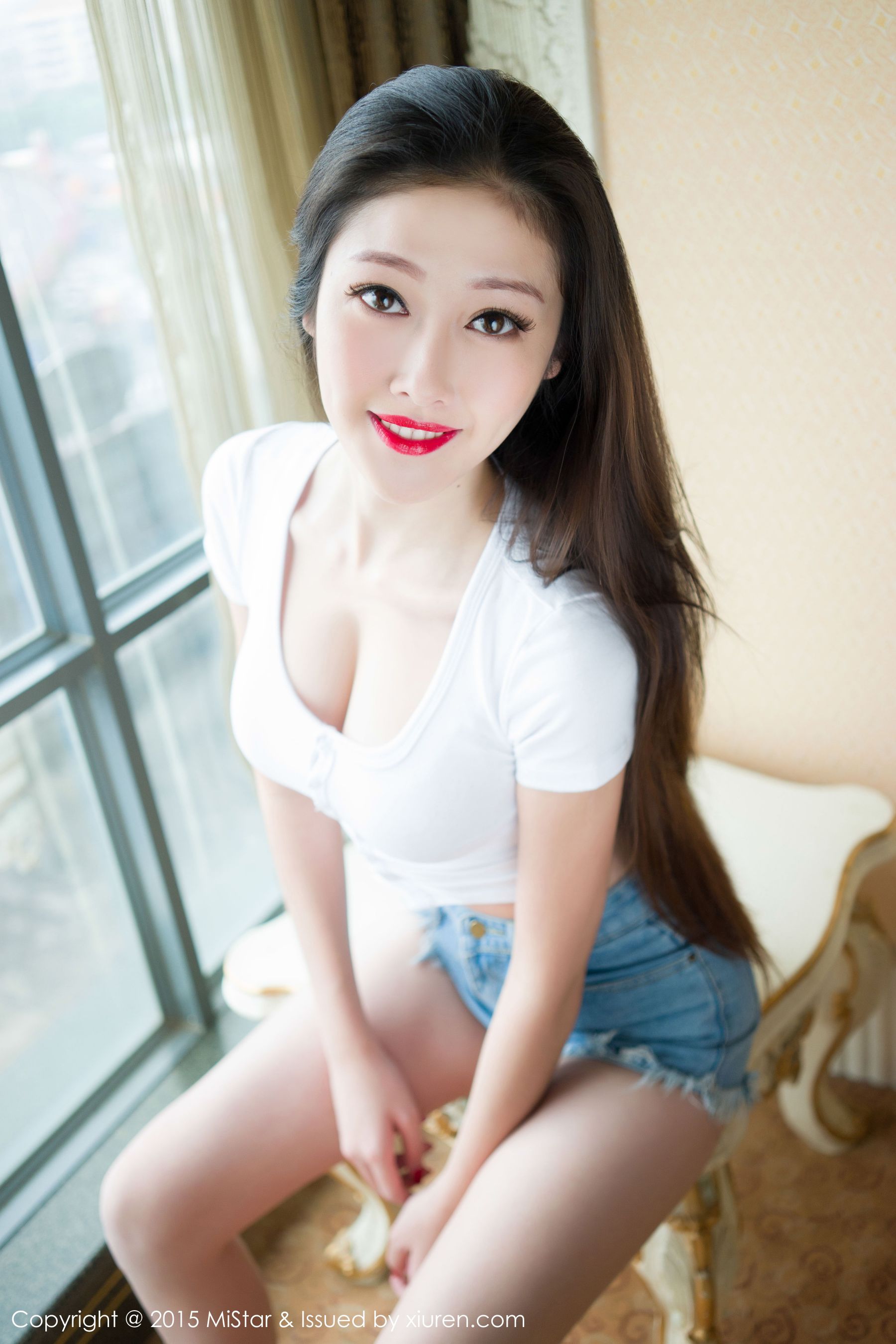 夏妍《牛仔热裤+丁字裤美臀》 [魅妍社MiStar] Vol.028_第1张