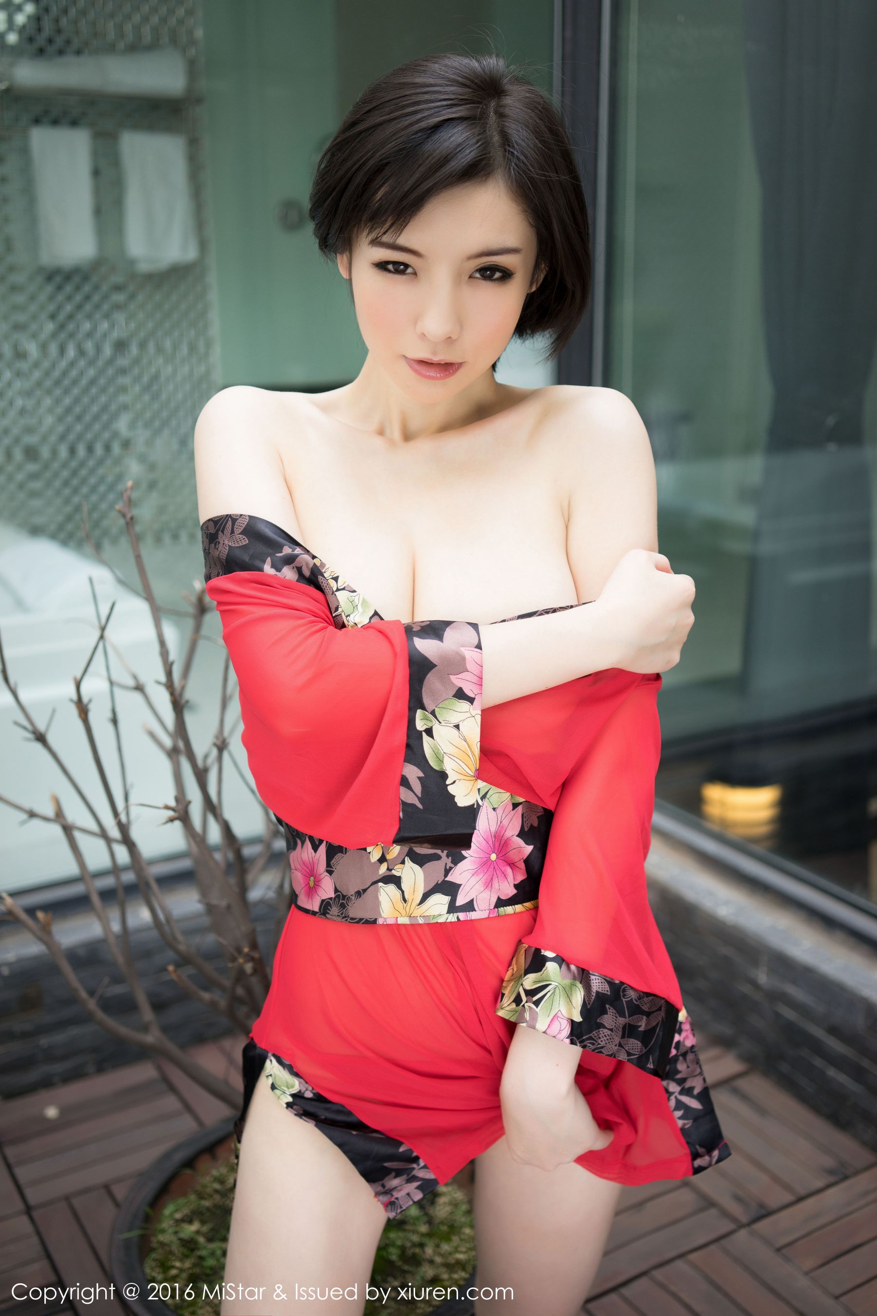 Jenny佳妮《拥有傲人巨乳的短发妹子》 [魅妍社MiStar] Vol.077_第3张