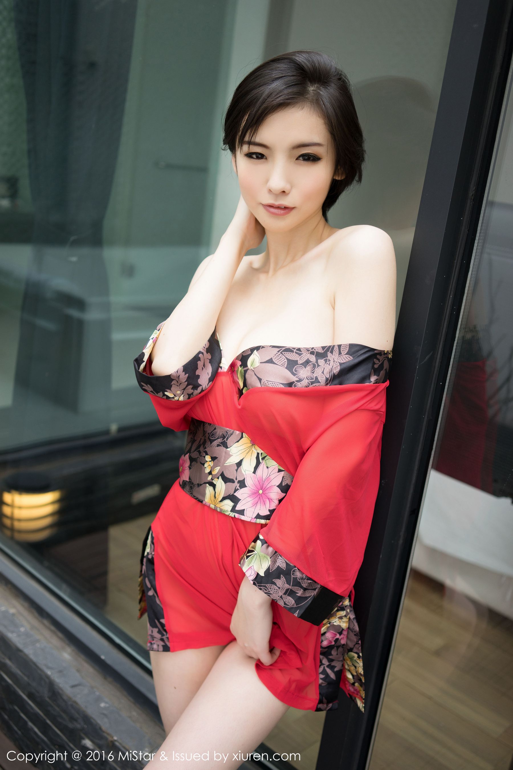 Jenny佳妮《拥有傲人巨乳的短发妹子》 [魅妍社MiStar] Vol.077_第4张